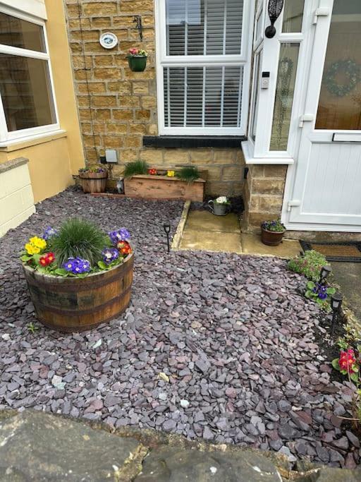 Quaint 1 Bedroom Cottage In Pudsey, Leeds Ngoại thất bức ảnh