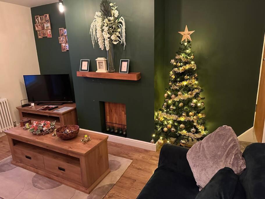 Quaint 1 Bedroom Cottage In Pudsey, Leeds Ngoại thất bức ảnh