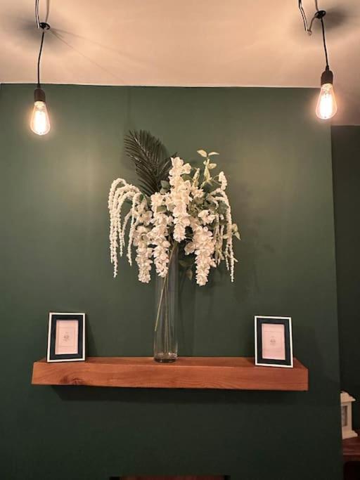 Quaint 1 Bedroom Cottage In Pudsey, Leeds Ngoại thất bức ảnh