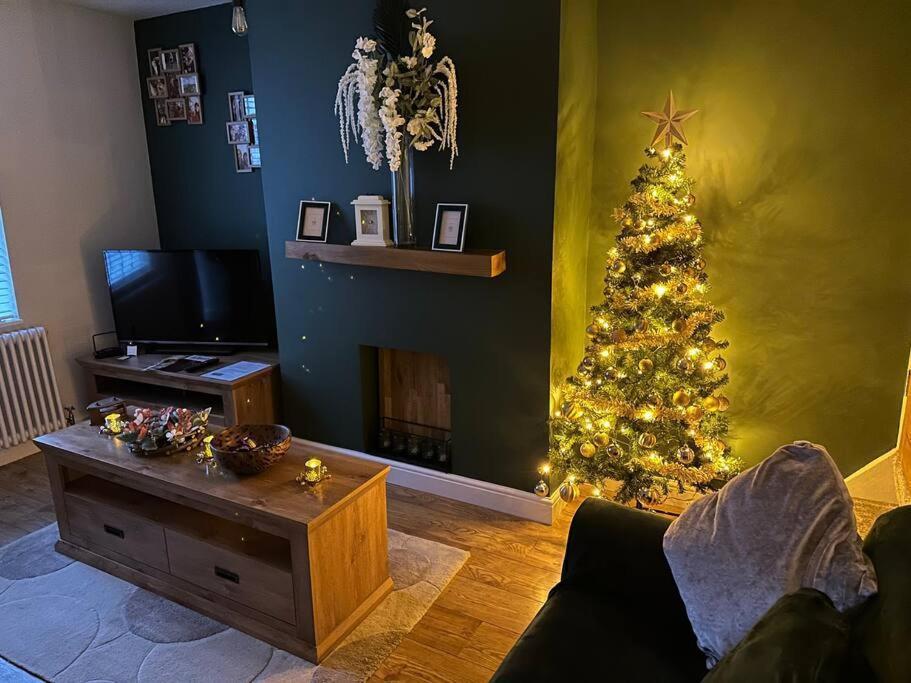 Quaint 1 Bedroom Cottage In Pudsey, Leeds Ngoại thất bức ảnh