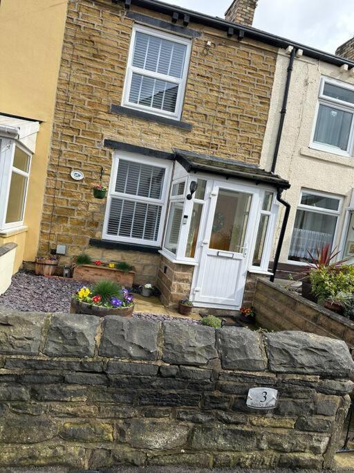 Quaint 1 Bedroom Cottage In Pudsey, Leeds Ngoại thất bức ảnh